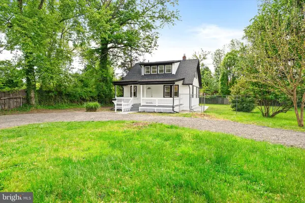 37 Central Ave, EWING, NJ 08638
