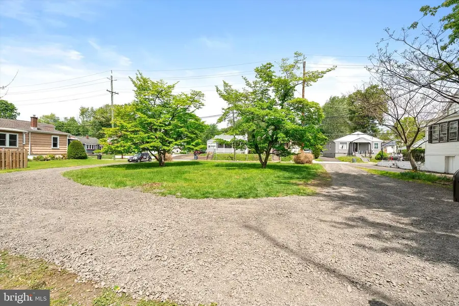 37 Central Ave, Ewing, NJ 08638 - #3