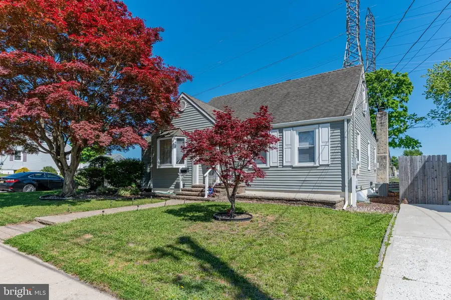 262 Edward, Hamilton, NJ 08610 - #2