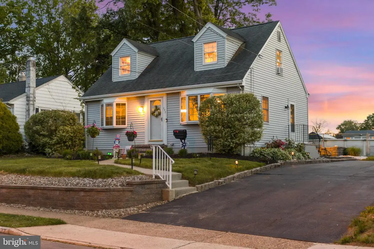 177 Regina Ave, Hamilton, NJ 08619 - #1