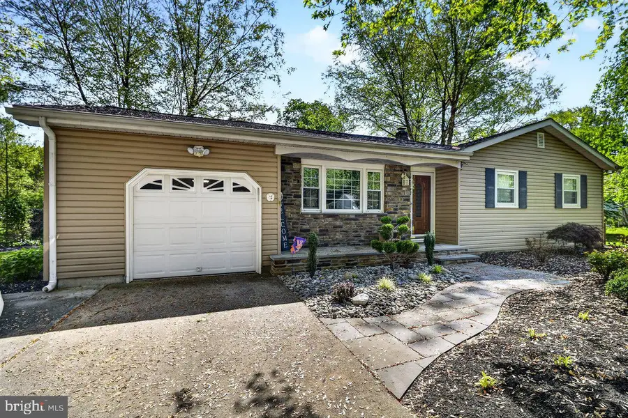14 Hope Valley Dr, East Windsor, NJ 08512 - #3
