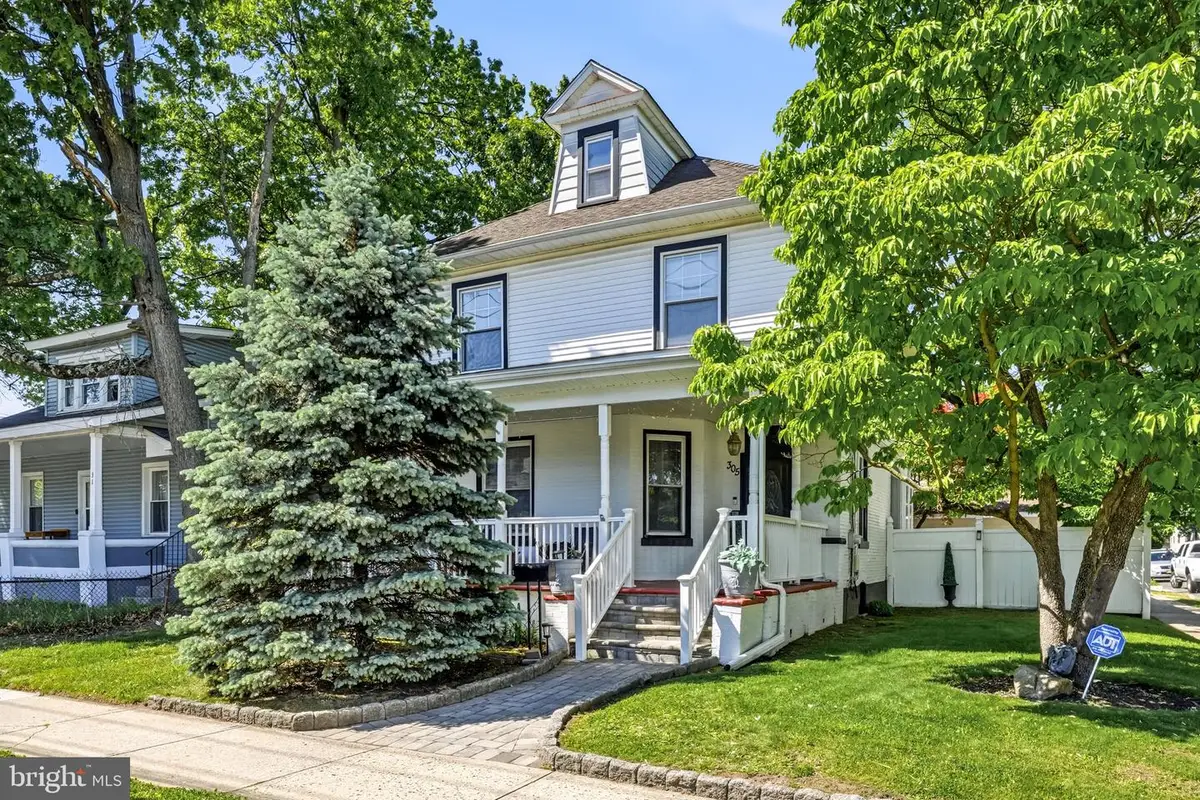 305 S Johnston Ave, Hamilton, NJ 08609 - #1