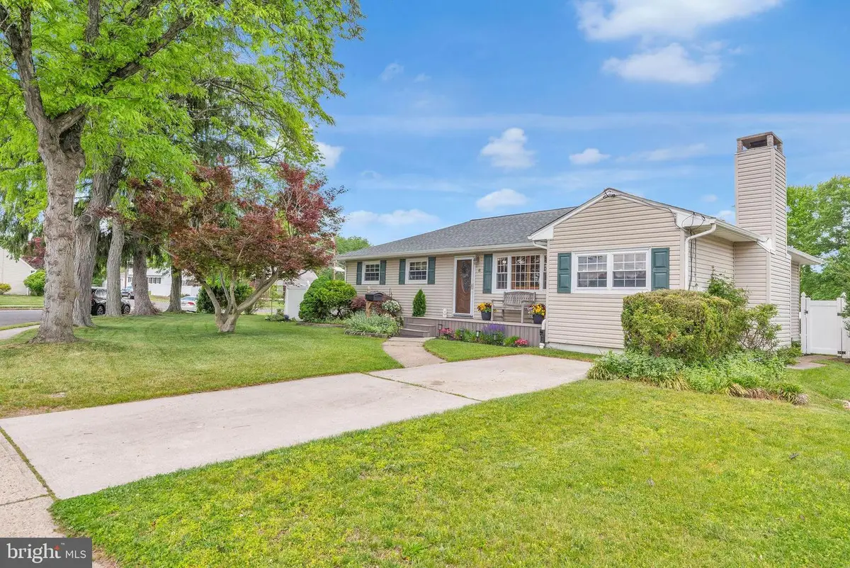 41 Endicott Rd, Hamilton, NJ 08690 - #1