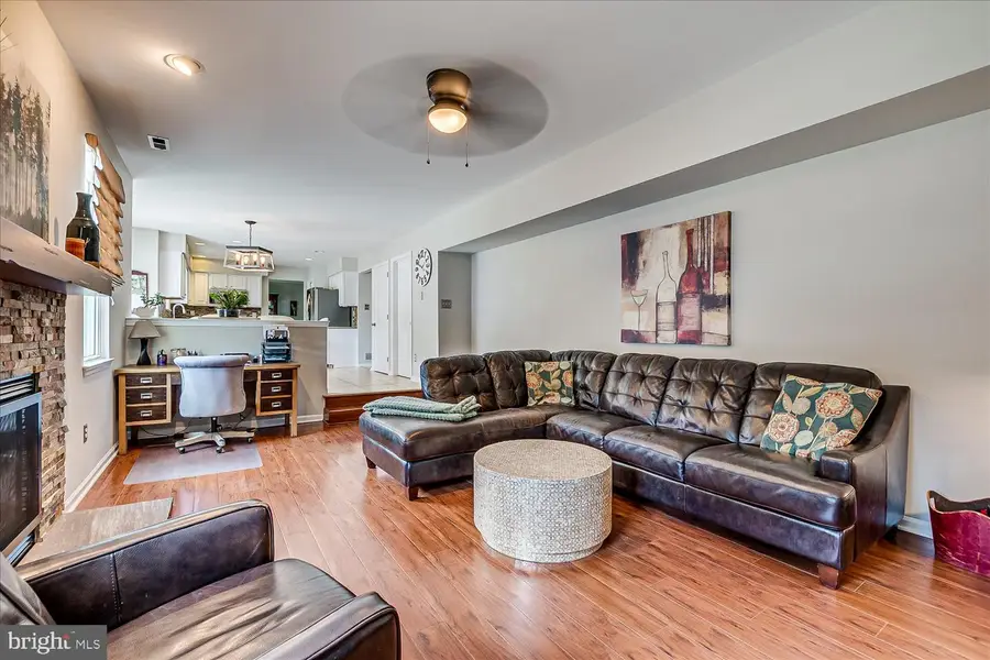 2 Acacia Ave, Robbinsville, NJ 08691 - #3
