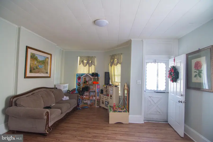 219 Park Ln, Hamilton, NJ 08609 - #2