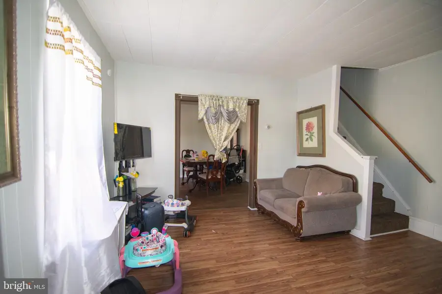 219 Park Ln, Hamilton, NJ 08609 - #3