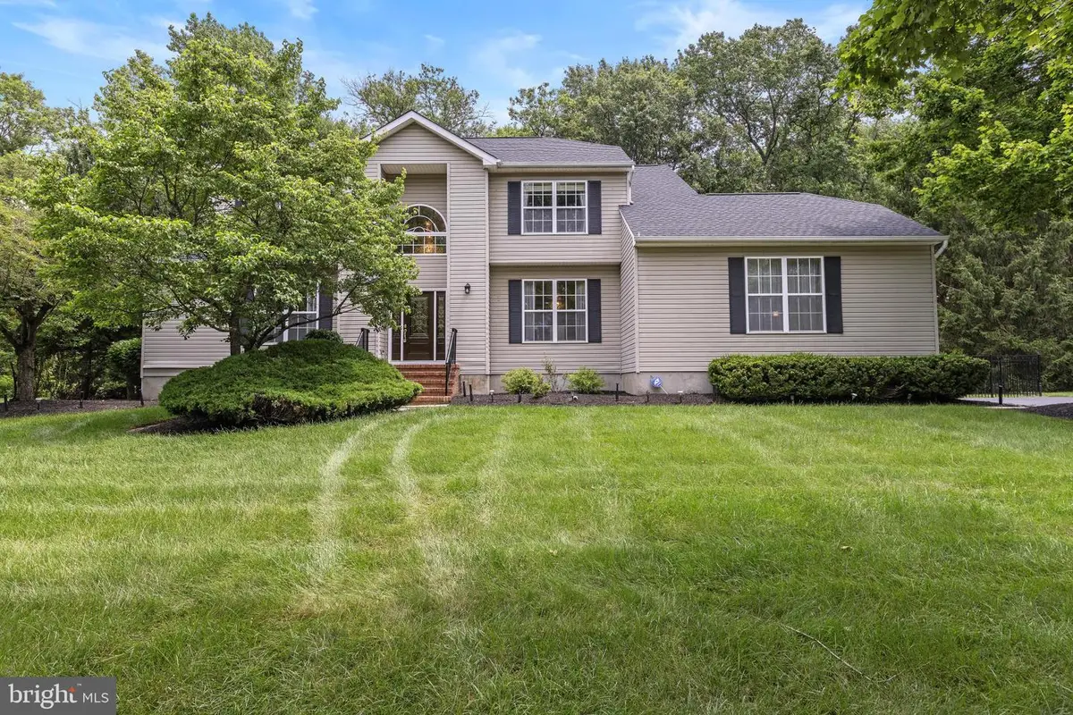 15 Arnold Ln, Robbinsville, NJ 08691 - #1