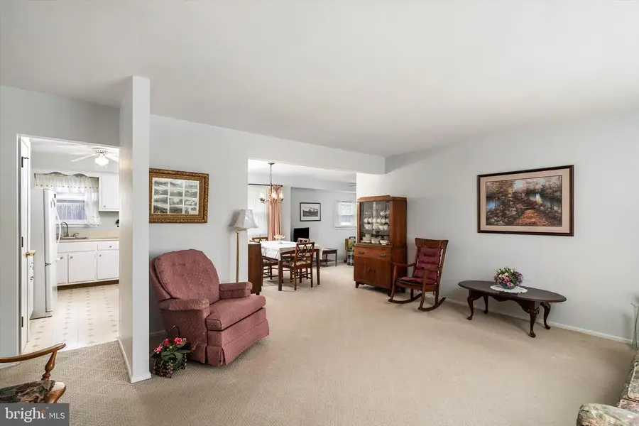 857 Estates Blvd, Hamilton, NJ 08690 - #2
