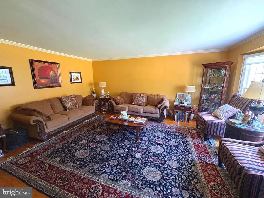 23 Willis Dr, Ewing, NJ 08628 - #3