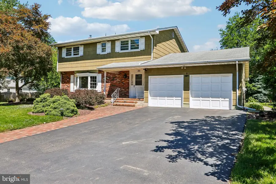 10 Sandtown Ter, Hamilton, NJ 08690 - #2