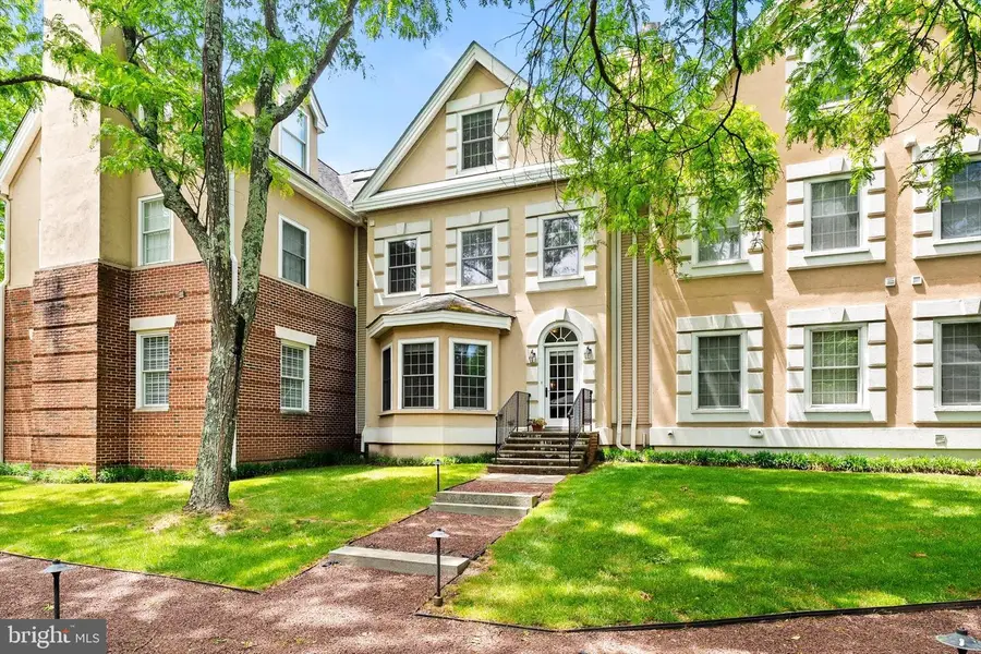 12 Governors Ln, Princeton, NJ 08540 - #2