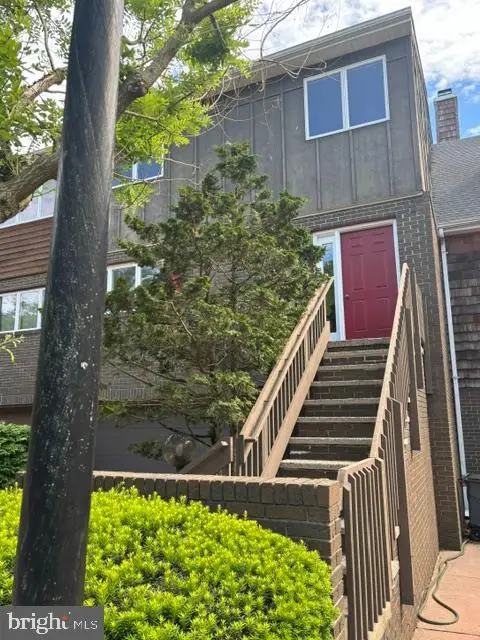 3 Astor Ct, PRINCETON, NJ 08540