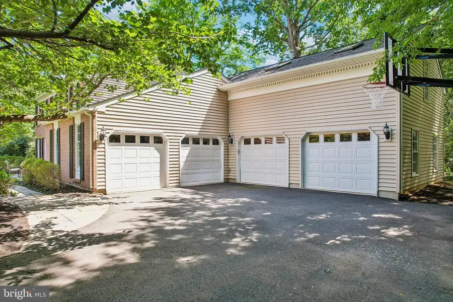 25 Andrew Dr, Lawrence, NJ 08648 - #2