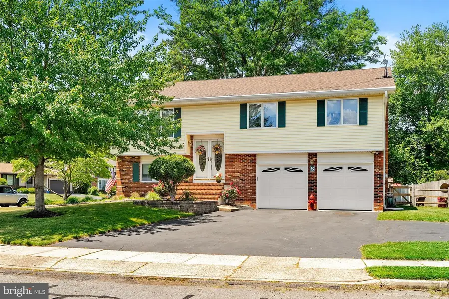 8 Quaint Lane, Hamilton, NJ 08690 - #2