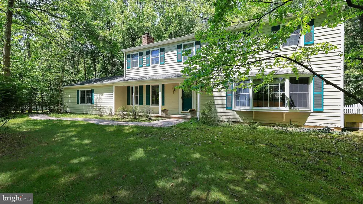 9 Jill Dr, West Windsor, NJ 08550 - #1