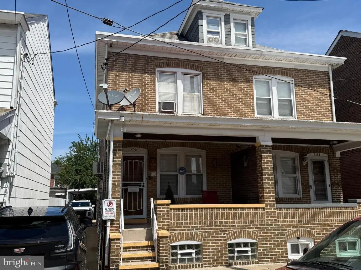256 Morris Ave, Trenton, NJ 08611 - #1
