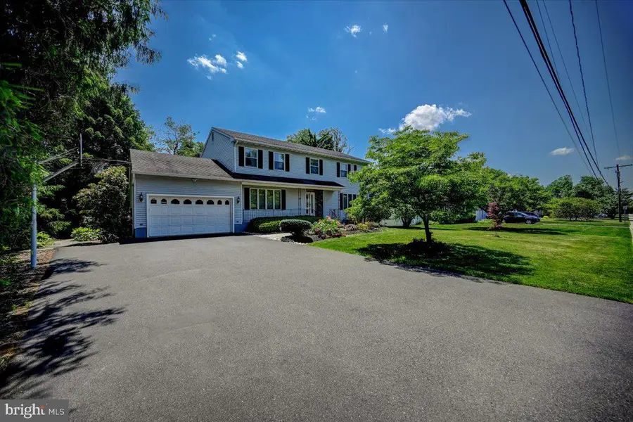 3 Leshin Ln, Hightstown, NJ 08520 - #3