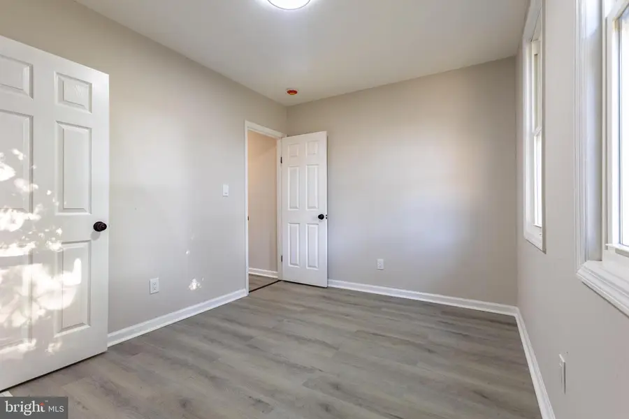 521 Mrtn King Jr, Trenton, NJ 08618 - #3