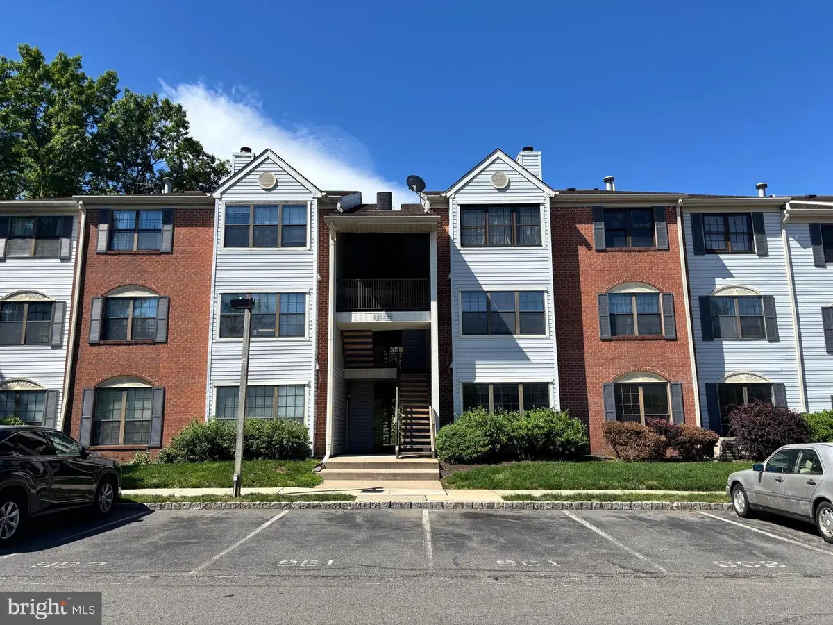 27 Joyner Ct, Lawrenceville, NJ 08648 - #1