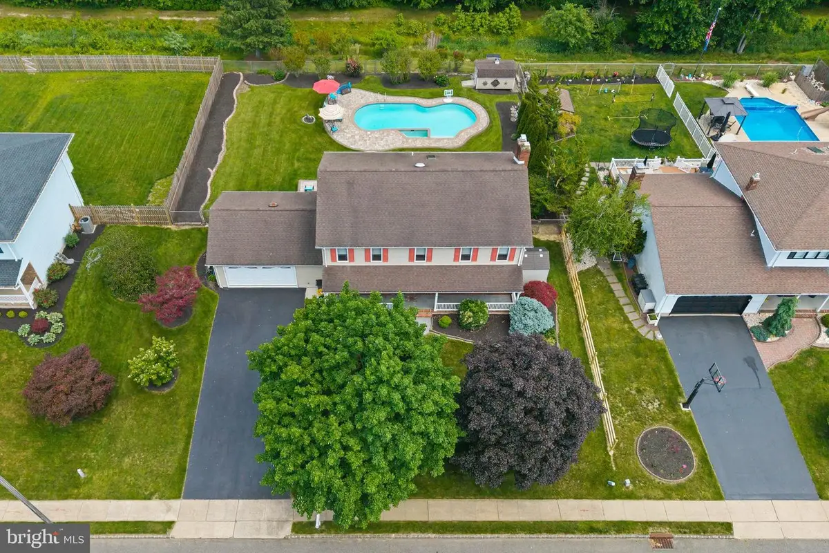 93 Peter Rafferty Dr, Hamilton, NJ 08690 - #1