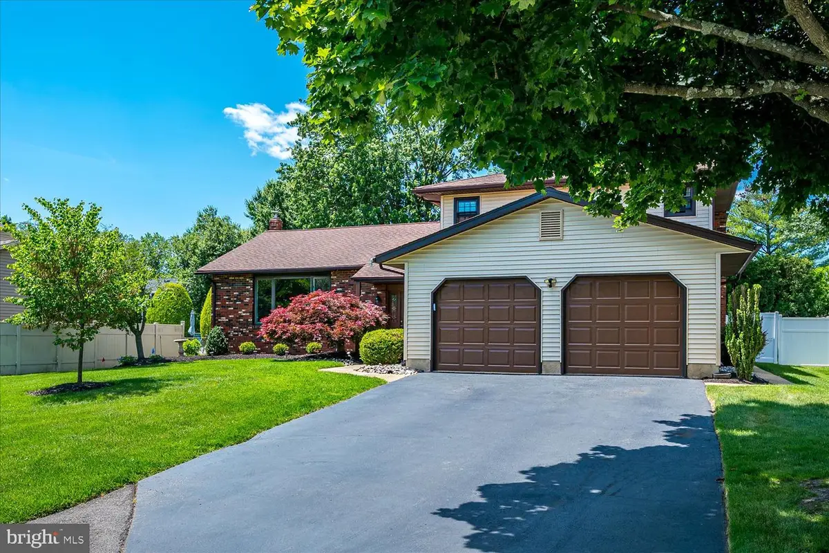 86 Albemarle Rd, Hamilton, NJ 08690 - #1