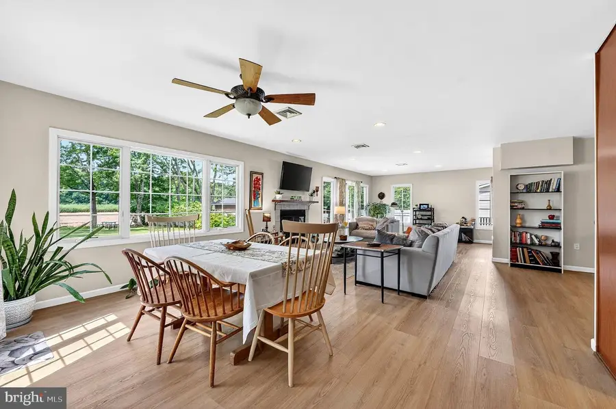 1 Cedar La, East Windsor, NJ 08520 - #3