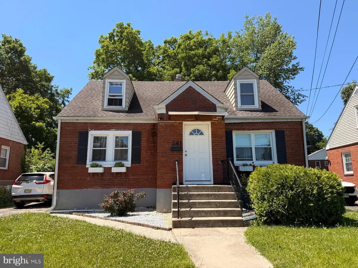 241 Oliver Ave, Trenton, NJ 08618 - #1