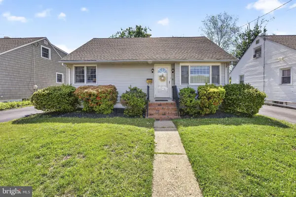 4 Gregory Dr, HAMILTON, NJ 08690