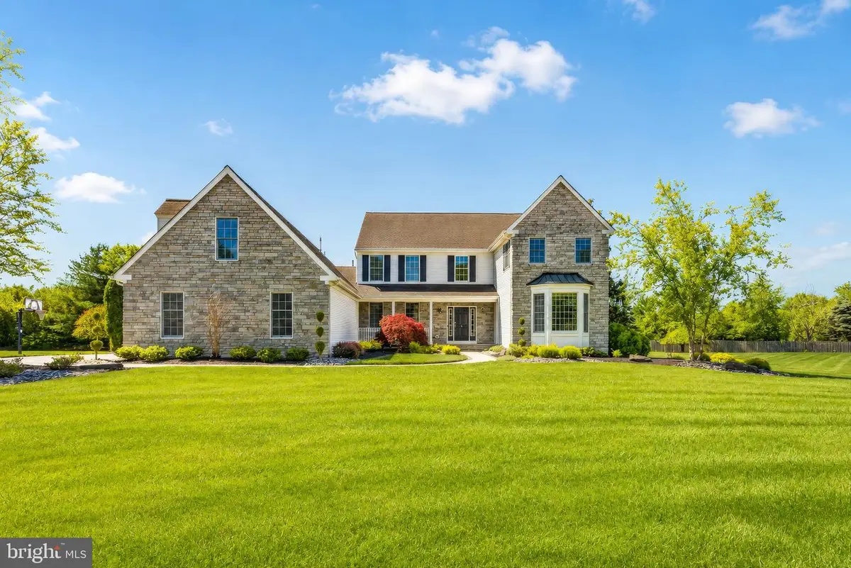 3 Robin Cir, Princeton Junction, NJ 08550 - #1