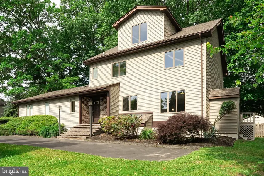 90 Hoover Ave, Lawrence, NJ 08648 - #2