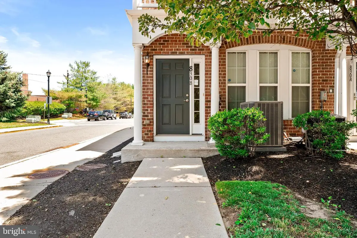 830-b S Warren St, Trenton, NJ 08611 - #1