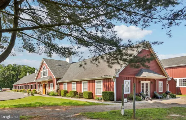 296 Sharon Rd, ROBBINSVILLE, NJ 08691