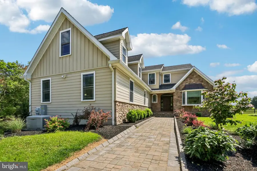 296 Sharon Rd, Robbinsville, NJ 08691 - #2