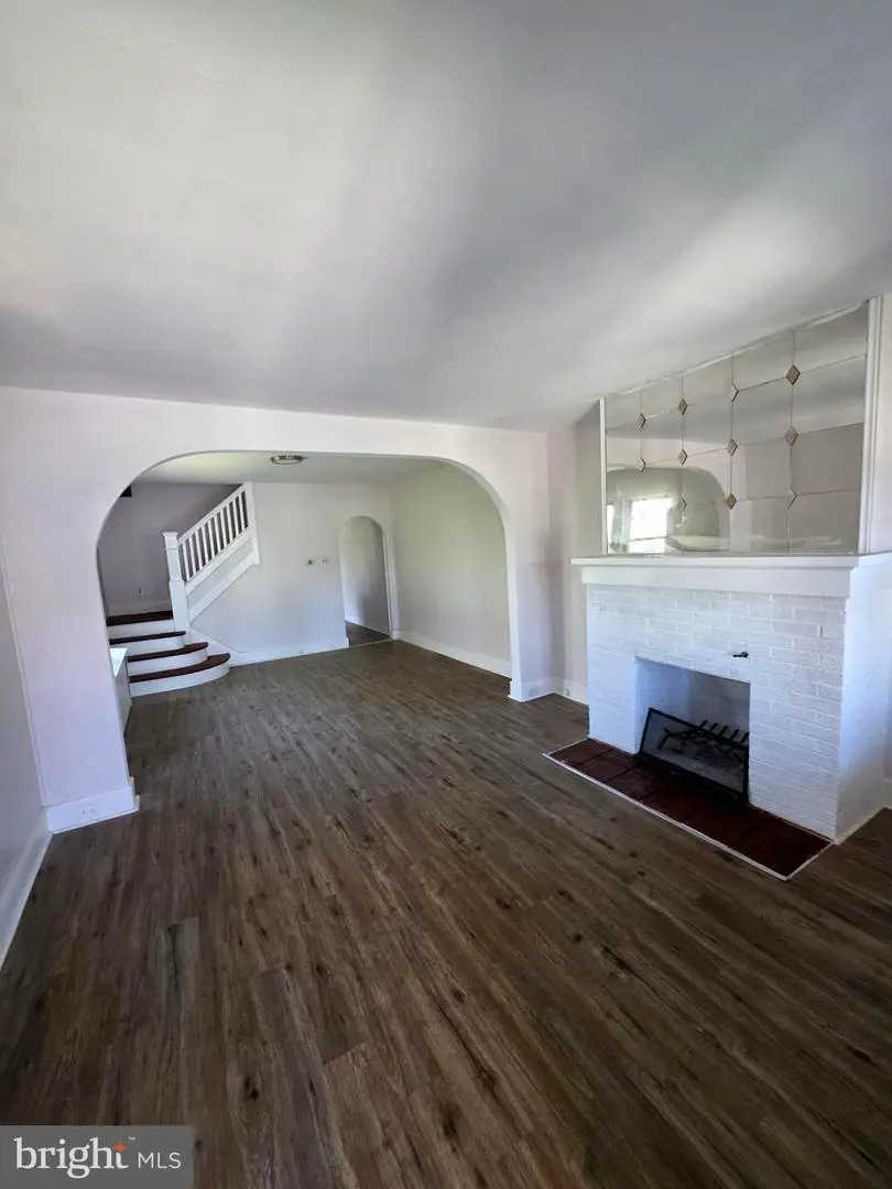 889 Lalor St, Hamilton, NJ 08610 - #3