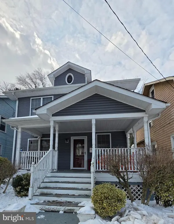 25 Columbia Ave, TRENTON, NJ 08618