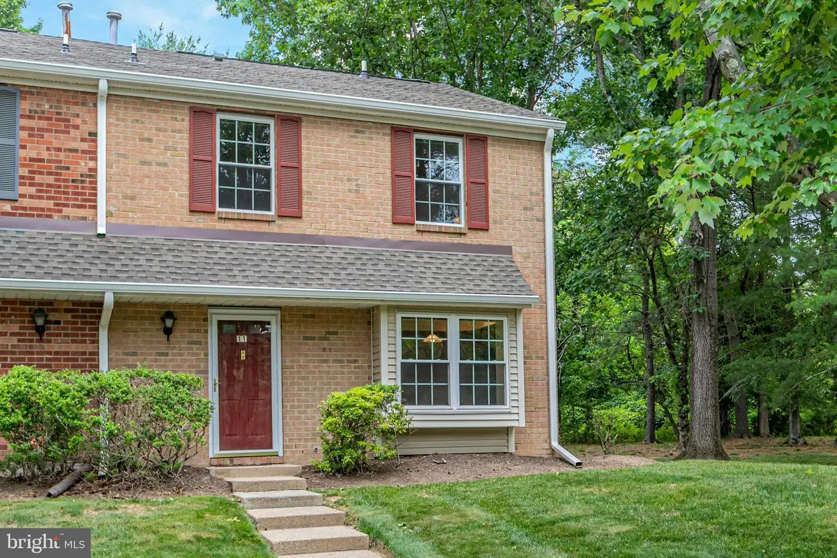 11 Abelia Ct, Lawrence, NJ 08648 - #1