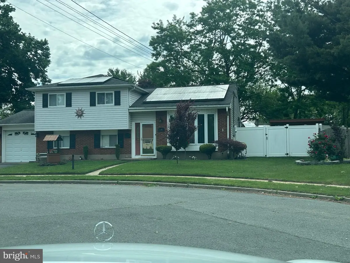 69 Lakeview, Hamilton, NJ 08620 - #1
