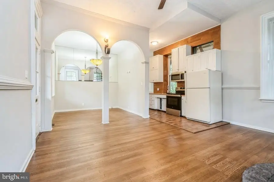 16 Railroad Pl, Pennington, NJ 08534 - #3