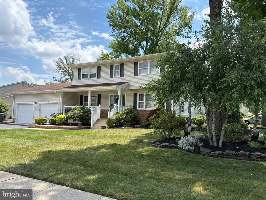 243 Trenton Ave, Hamilton, NJ 08619 - #2