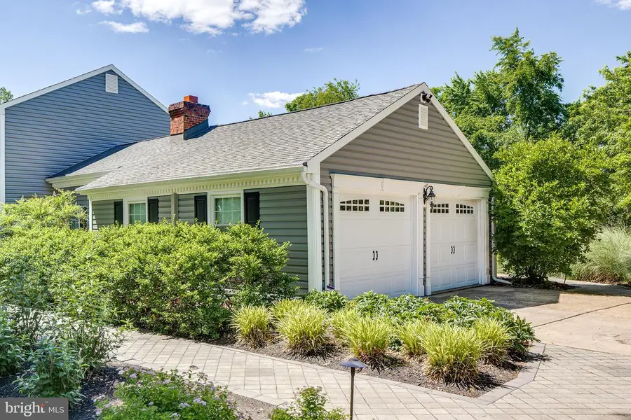 15 Corral Dr, Hamilton, NJ 08620 - #3