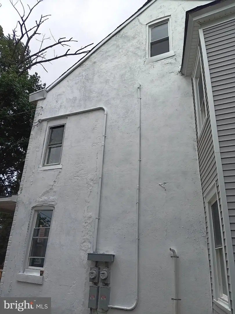 29 Marion St, Trenton, NJ 08618 - #3