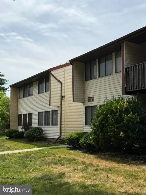 J4 Avon Dr, East Windsor, NJ 08520 - #1