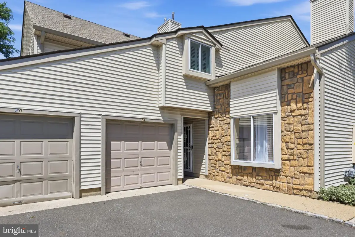74 Teal Ct, Hightstown, NJ 08520 - #1
