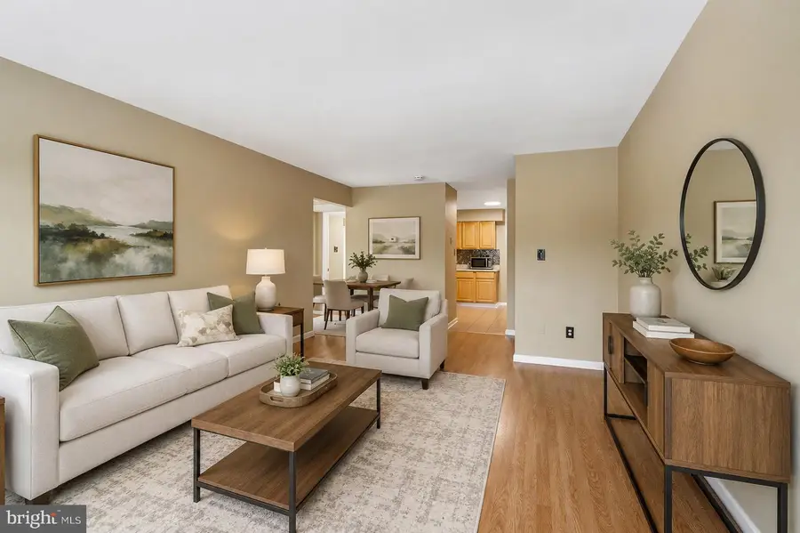 21 Avon #e, East Windsor, NJ 08520 - #3