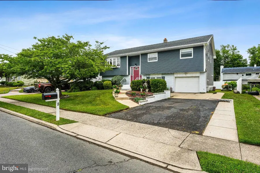 8 Dan Rd, Hamilton, NJ 08620 - #3