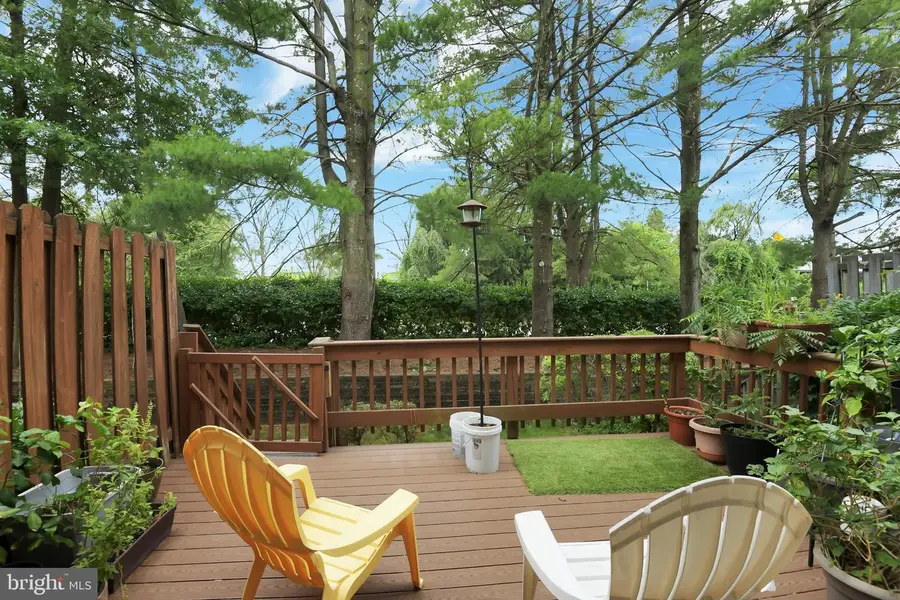 19 Exeter Ct, Princeton, NJ 08540 - #2