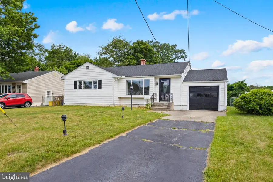 60 Sherbrooke Rd, Ewing, NJ 08638 - #3