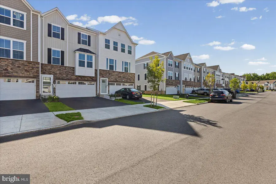 77 Pratt Ln, Lawrence, NJ 08648 - #2