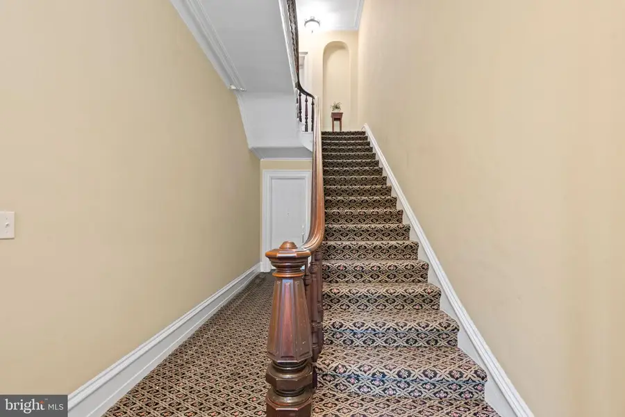10 Bayard Ln #5, Princeton, NJ 08540 - #3