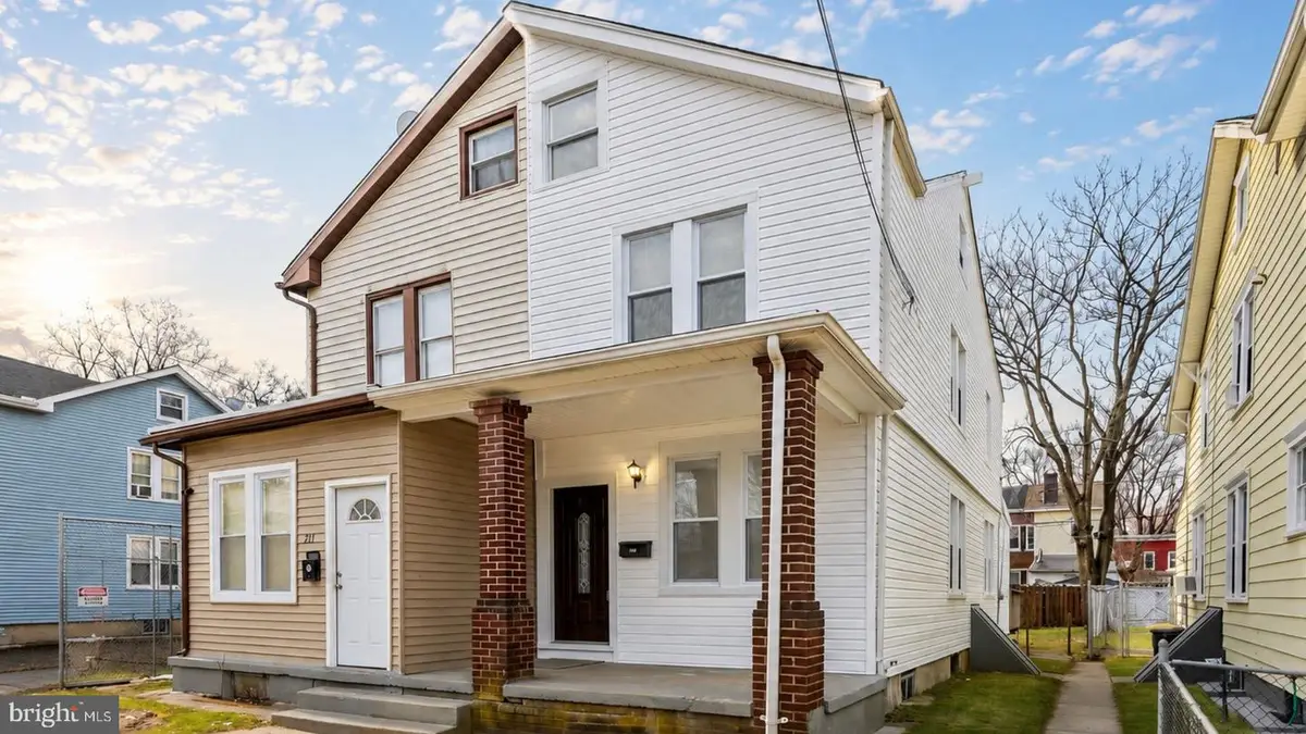 209 Woodlawn Ave, Hamilton, NJ 08609 - #1